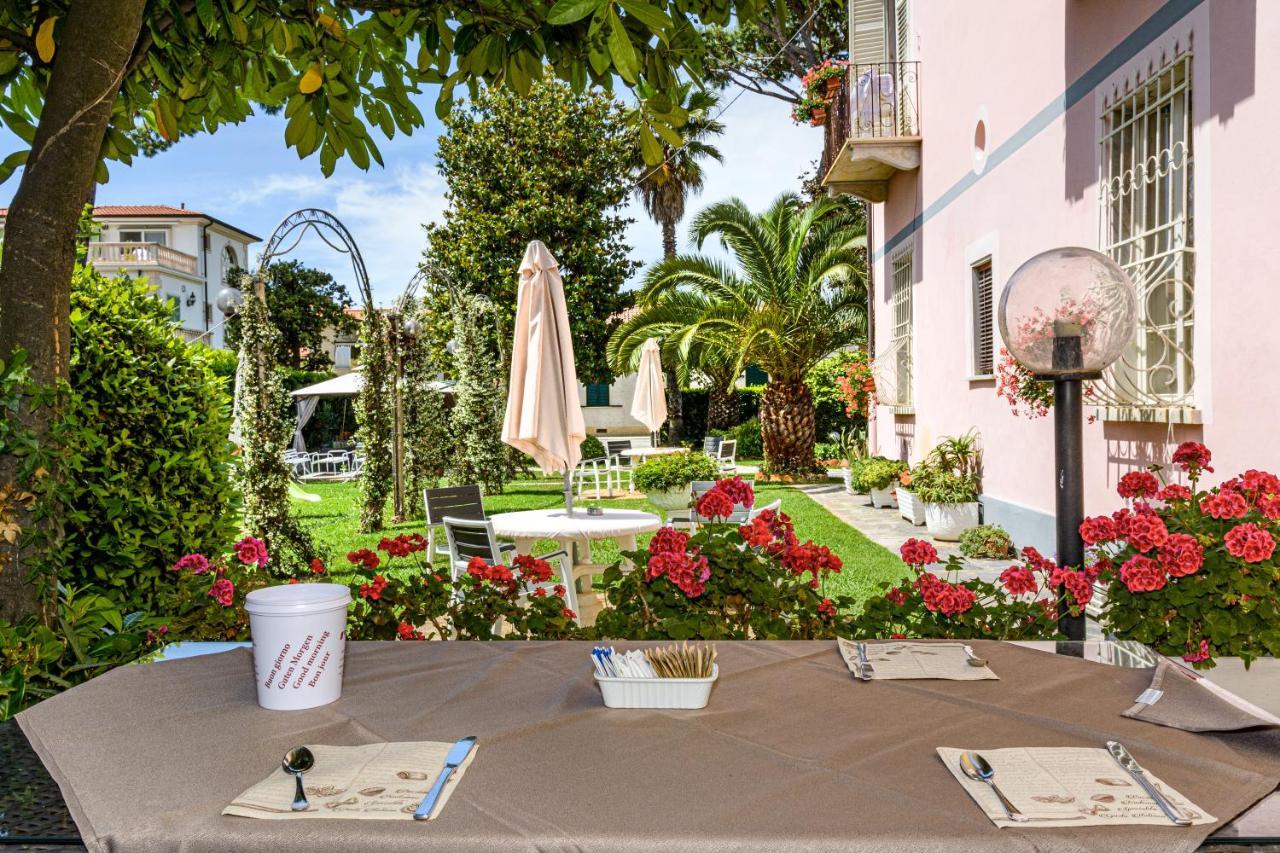 Hotel Ambra Forte dei Marmi Exterior photo