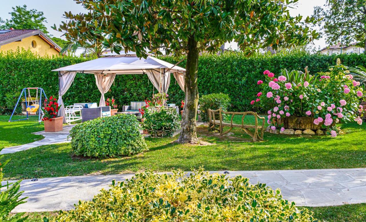 Hotel Ambra Forte dei Marmi Exterior photo